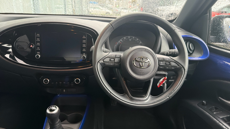 Toyota Aygo X 1.0 VVT-i Edge 5dr Petrol Hatchback